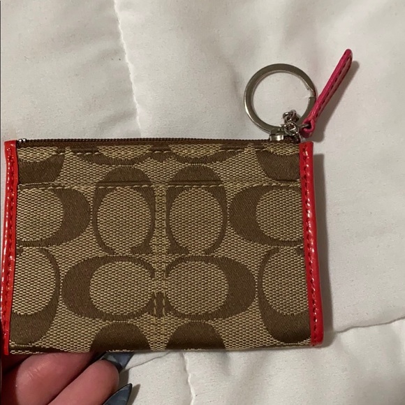Brand New coach wristlet with keychain attachment - Picture 2 of 3